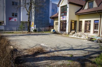 Parkovisko zo zámkovej dlažby 06