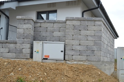 Plot, terasa, palisády, zámková dlažba 15