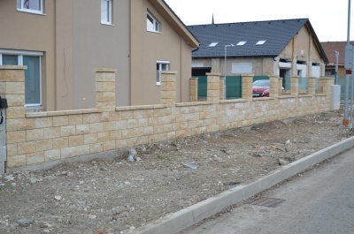 Betónový plot 04