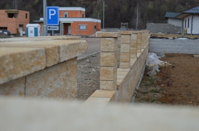 Betónový plot 04